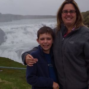 Meet your Posher, Cara